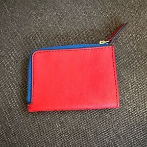 Banana Republic NWOT red & blue synthetic leather small zipper wallet.